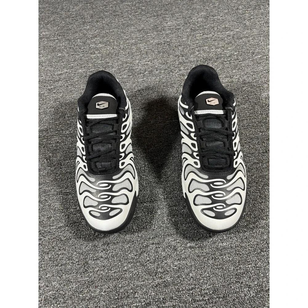 Nike Air Max Plus Drift Black White Panda Running Sneakers FV4081-102 Womens 8.5